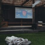 How to Plan a Perfect Screen-Light Evening for Relaxation